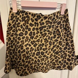 Abercrombie & Fitch Leopard Print mini skirt, NWT